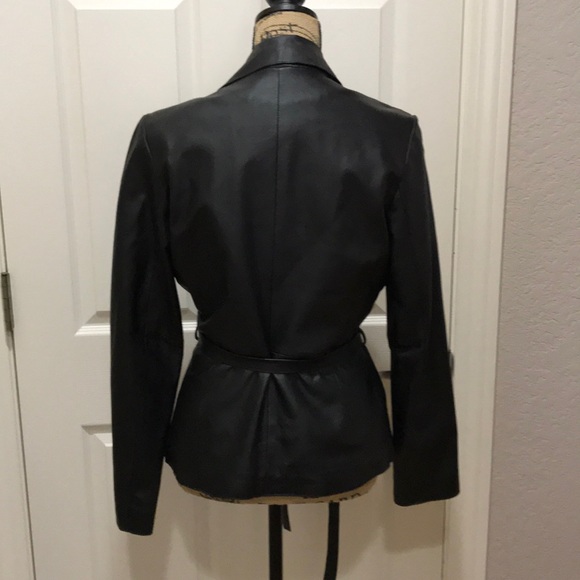 Jacket - Picture 4 of 8